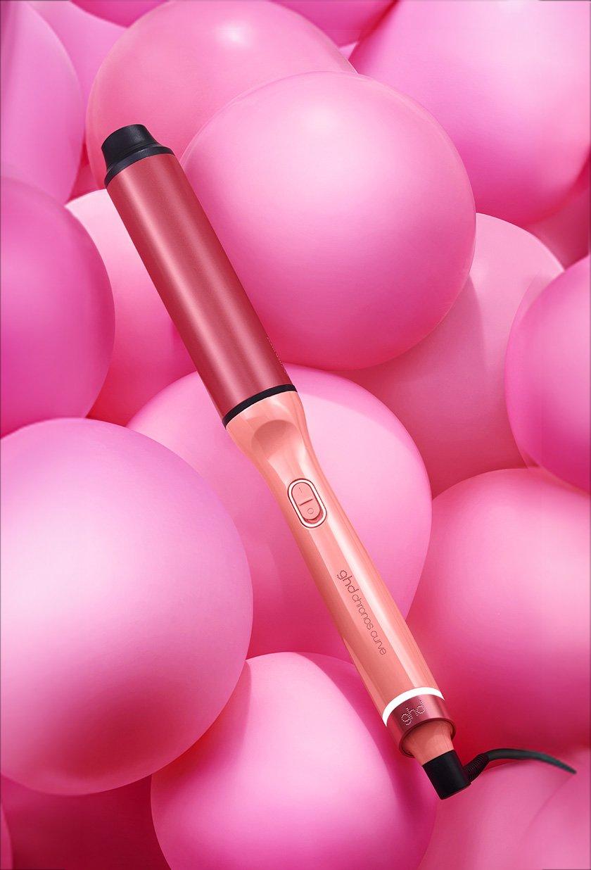 SS26_CampaignPageCarousel_ChronosCurve_Global