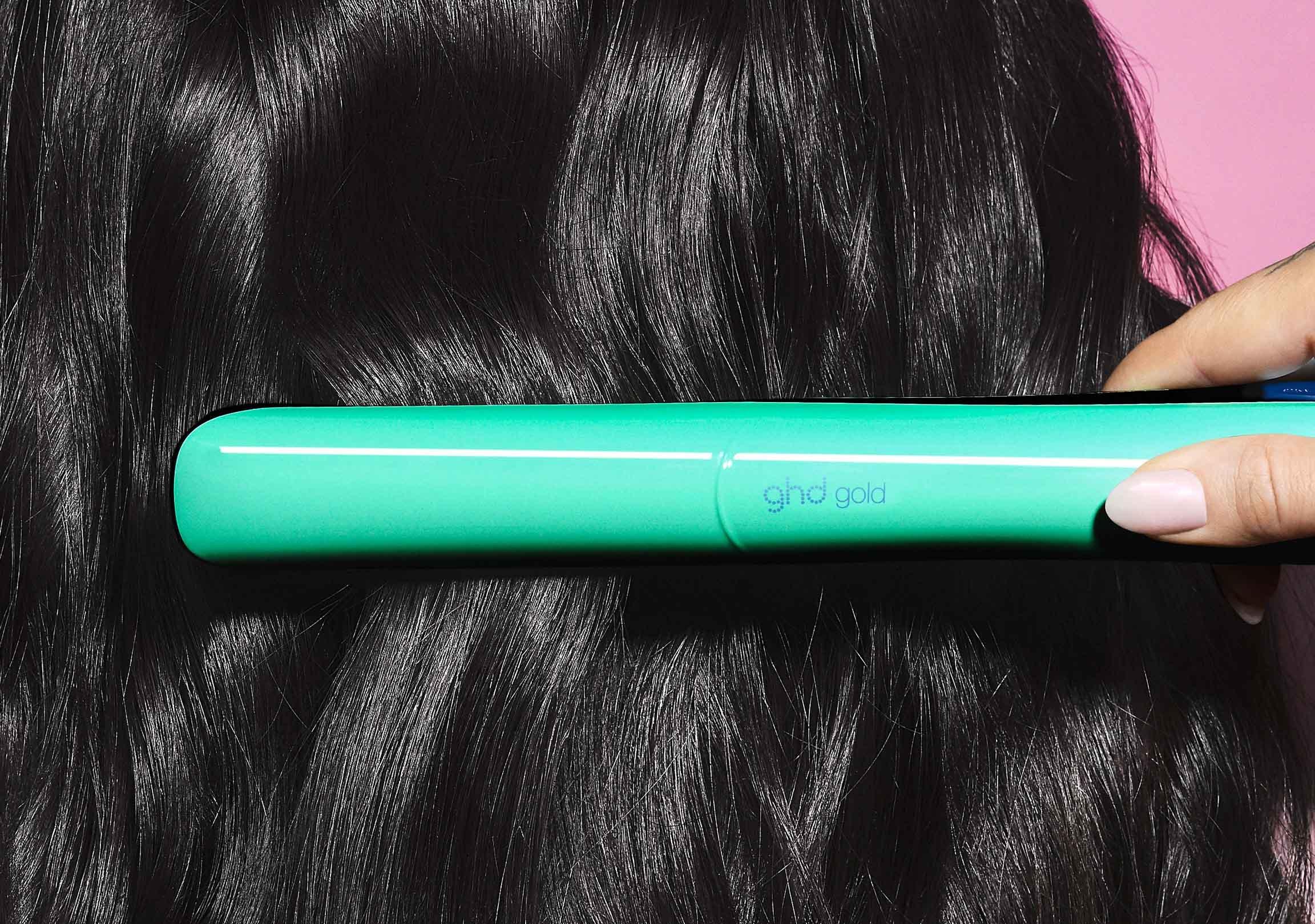 ghd gold styler aus der jelly collection in jelly mint