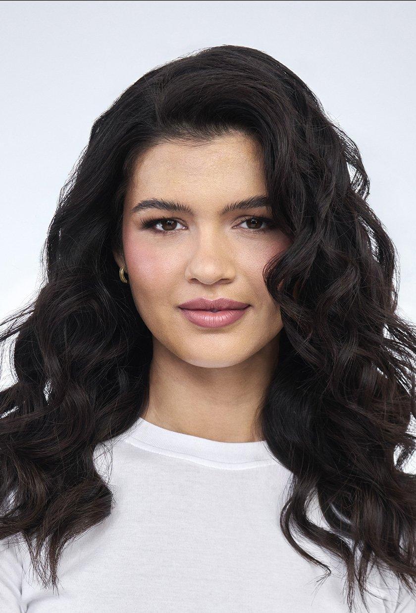 Sculpt26_CampaignPage_Hairstyles_Simple_Curls_Global