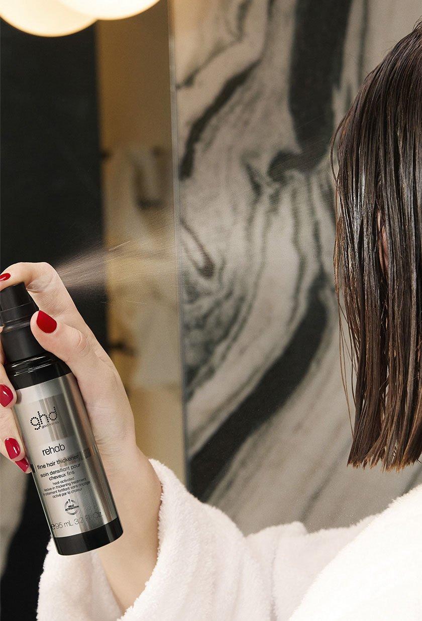 Pflege Dein Haar mit unseren wärmeaktivierten Leave In Treatments