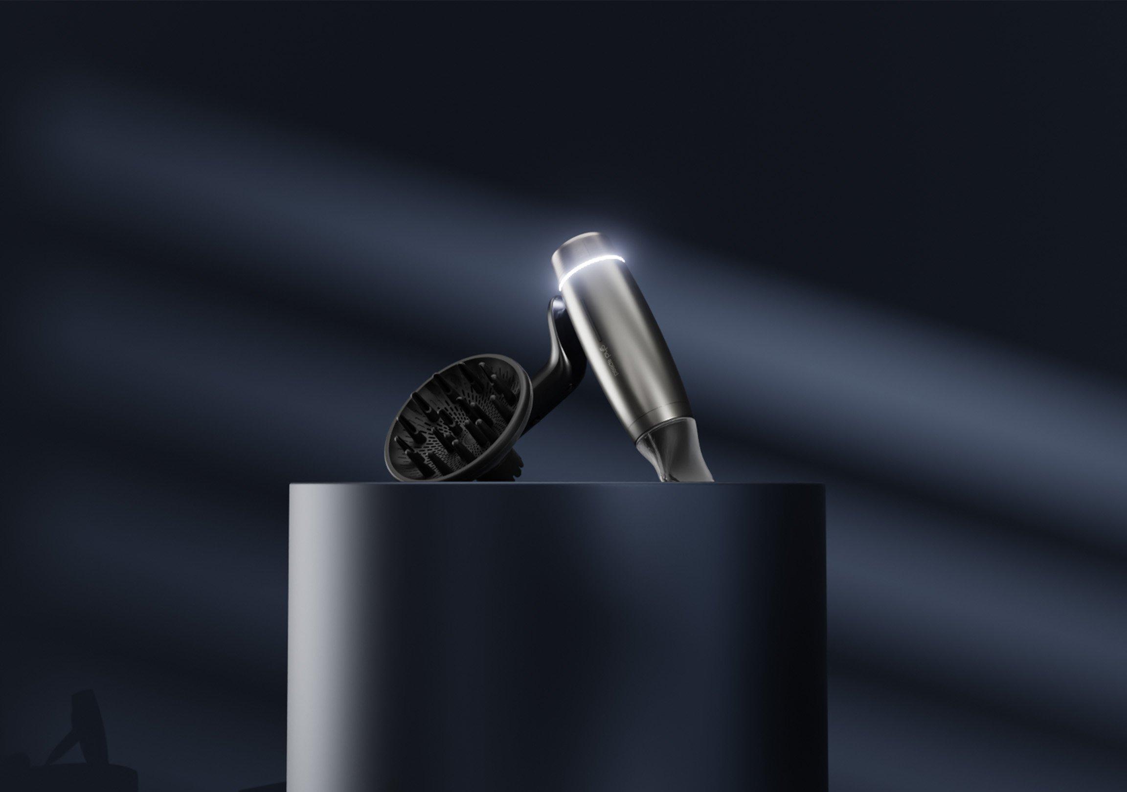 Gratis Aufsatz beim Kauf des neuen ghd Speed Haartrockner