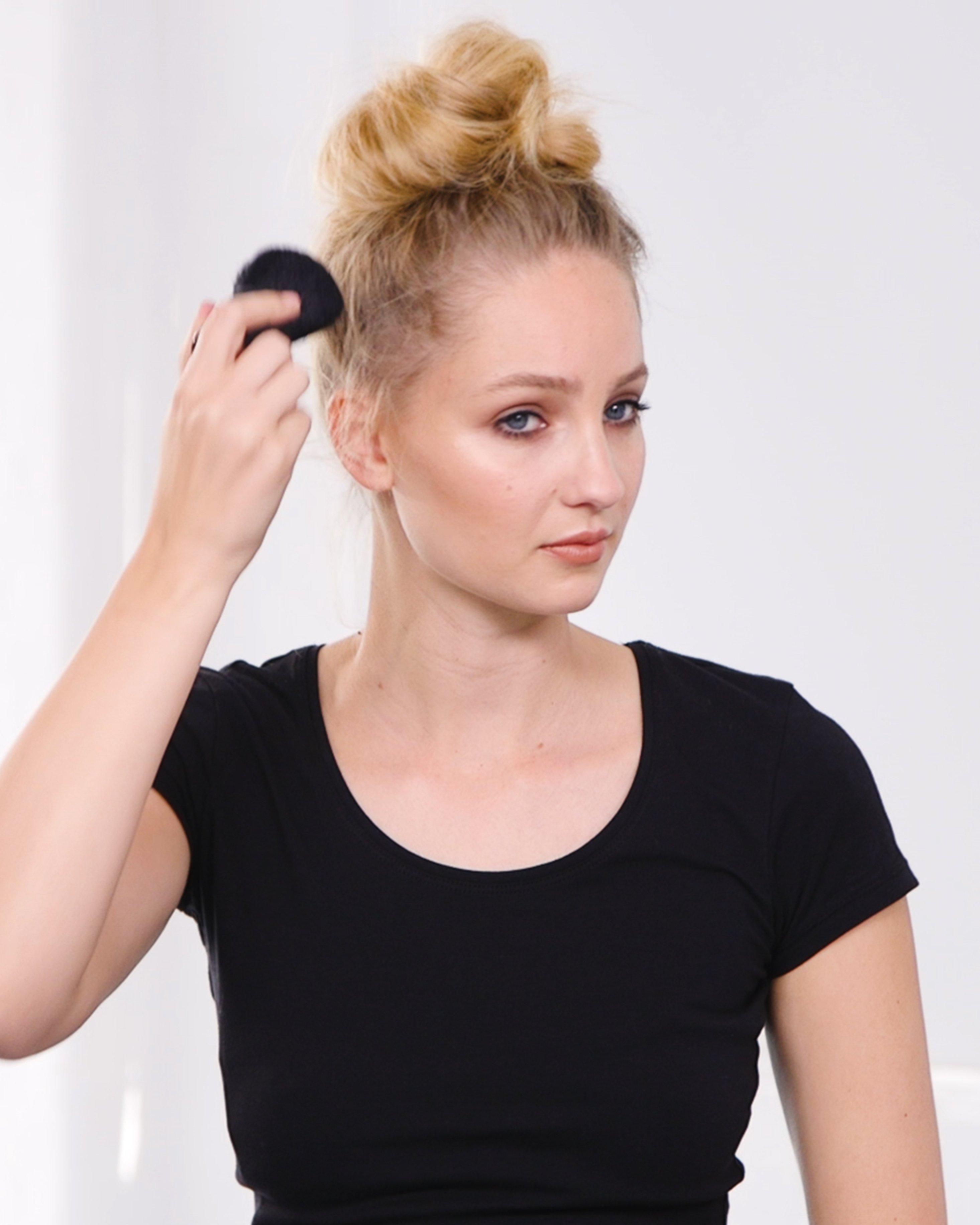 Tousled_Top_Knot_Step_11@3x.jpg