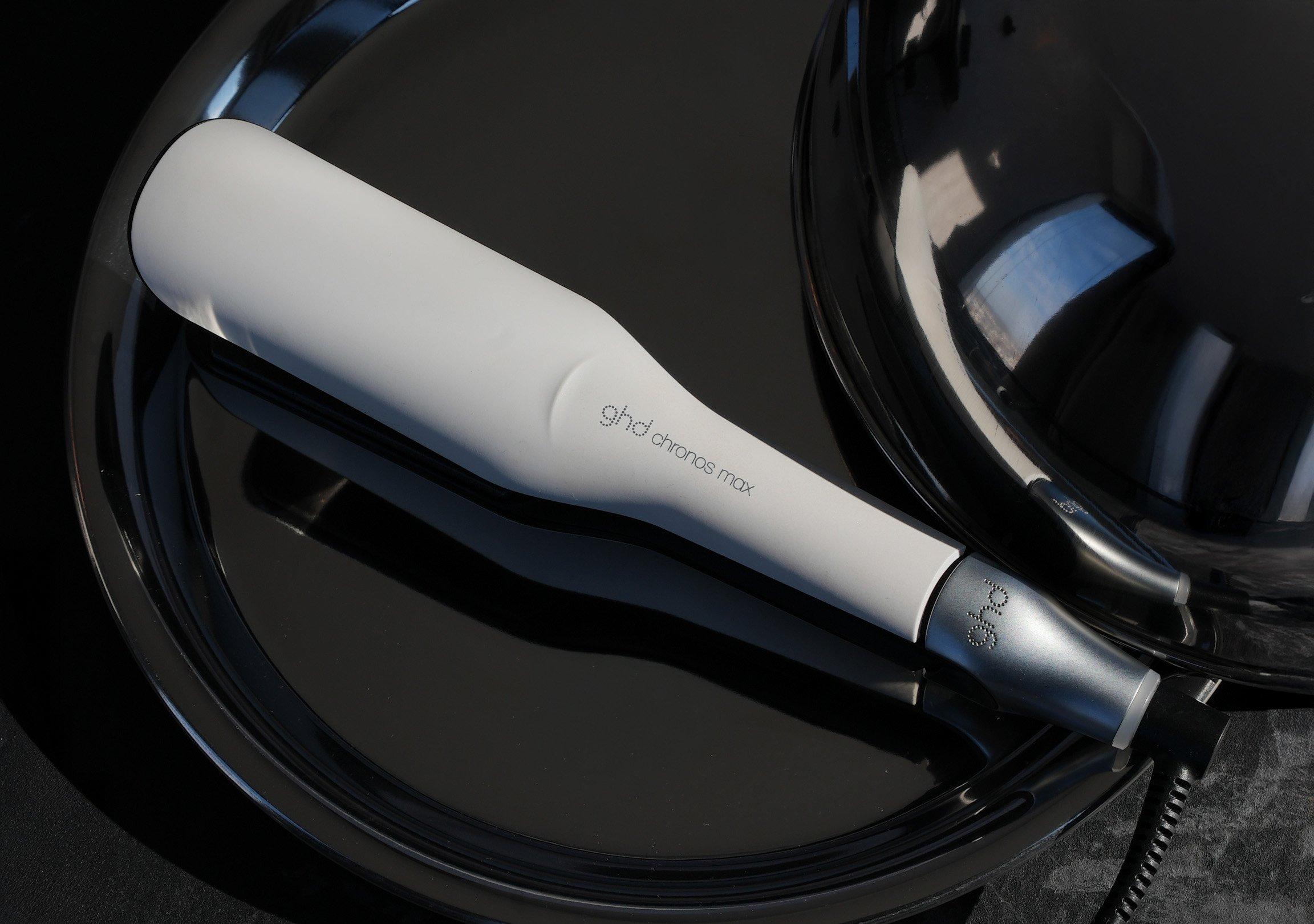 Altes Glätteisen eintauschen und 100 € auf ghd chronos max sparen