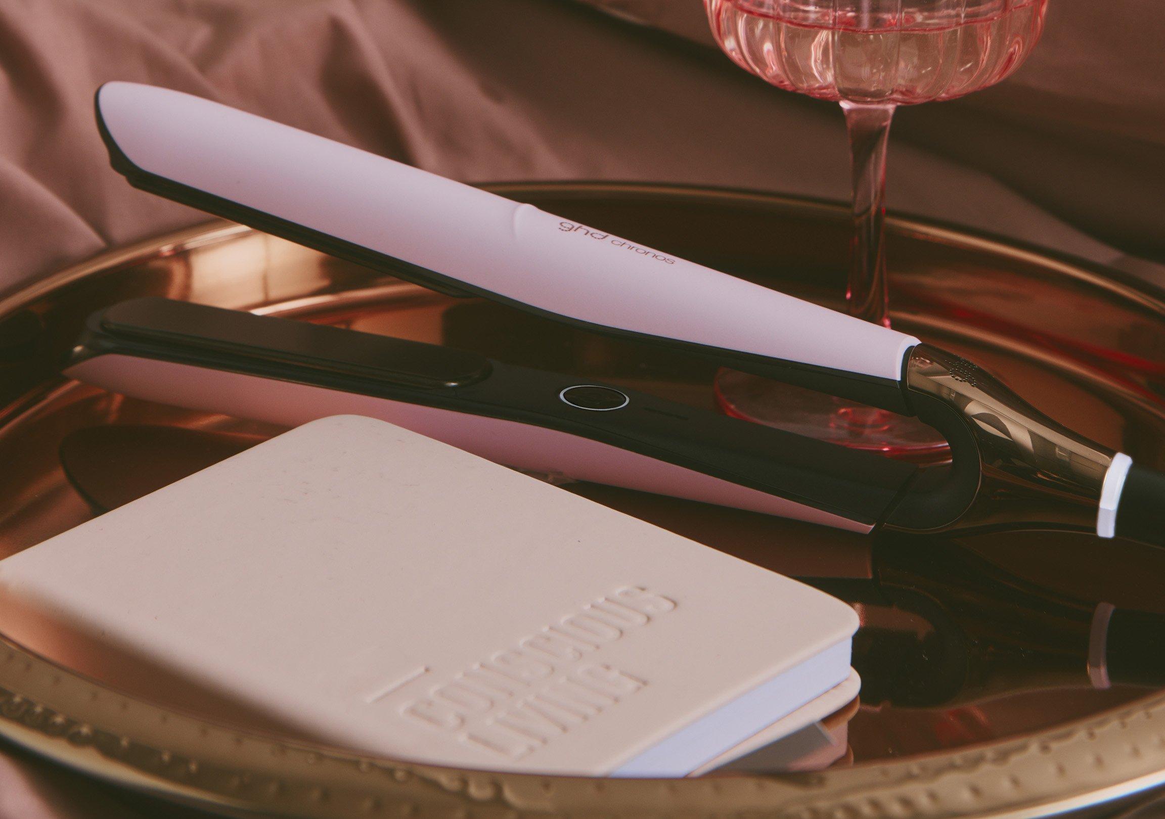 UK_HP_Split_Pink25_Chronos