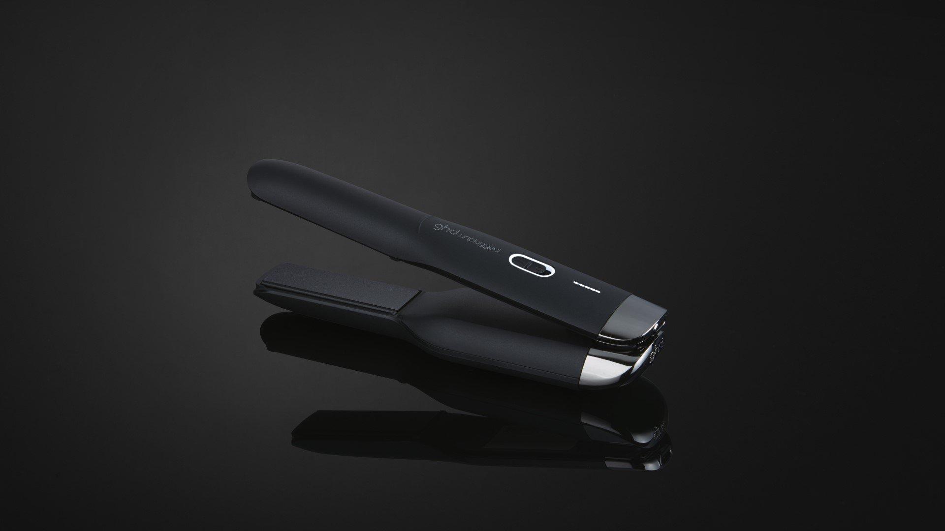 Unplugged21_ProductPornOB_BlackStyler_HR_RGB_LS_noexpiry.jpg