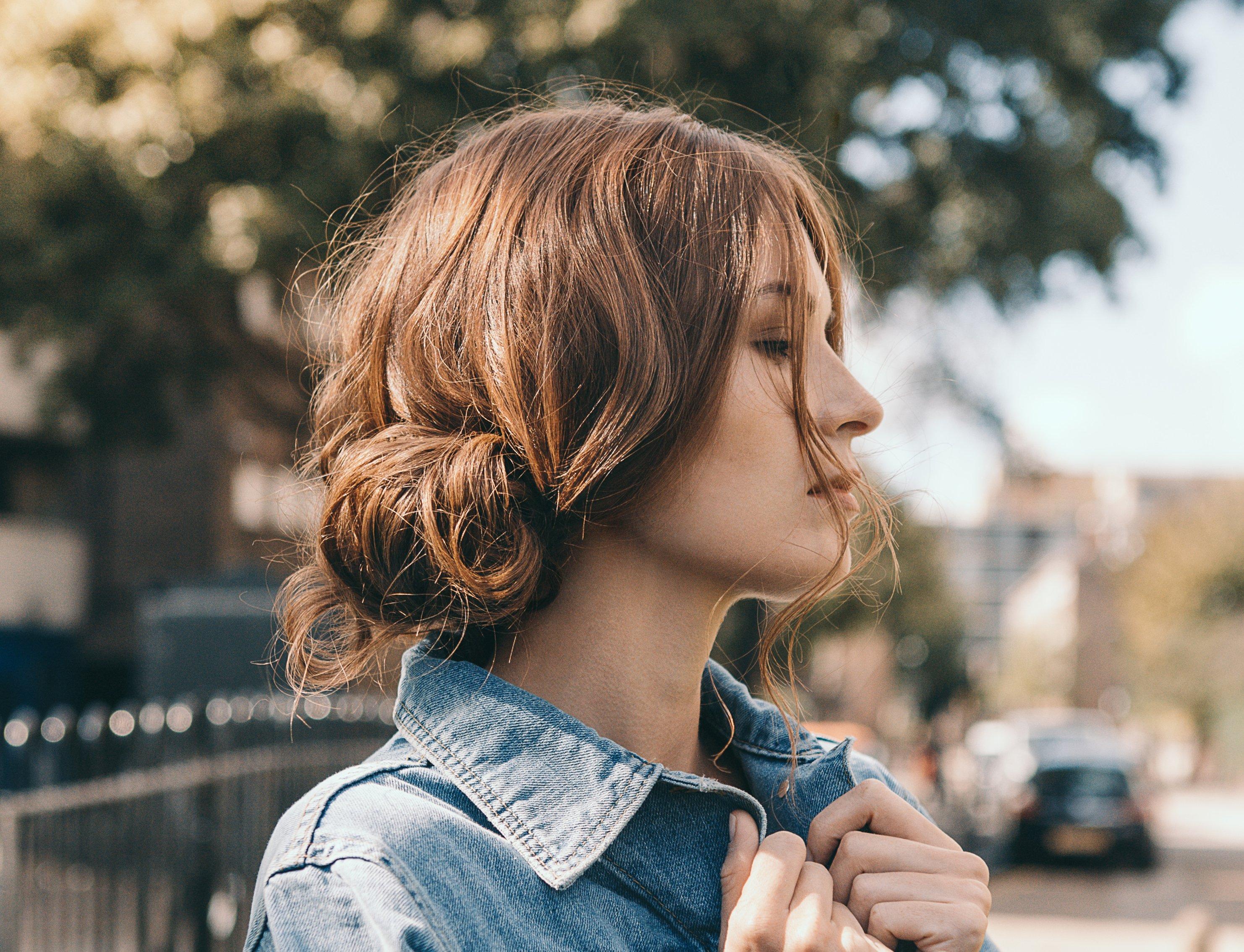 Updos_For_Short_Hair_Split_Banner_3.jpg