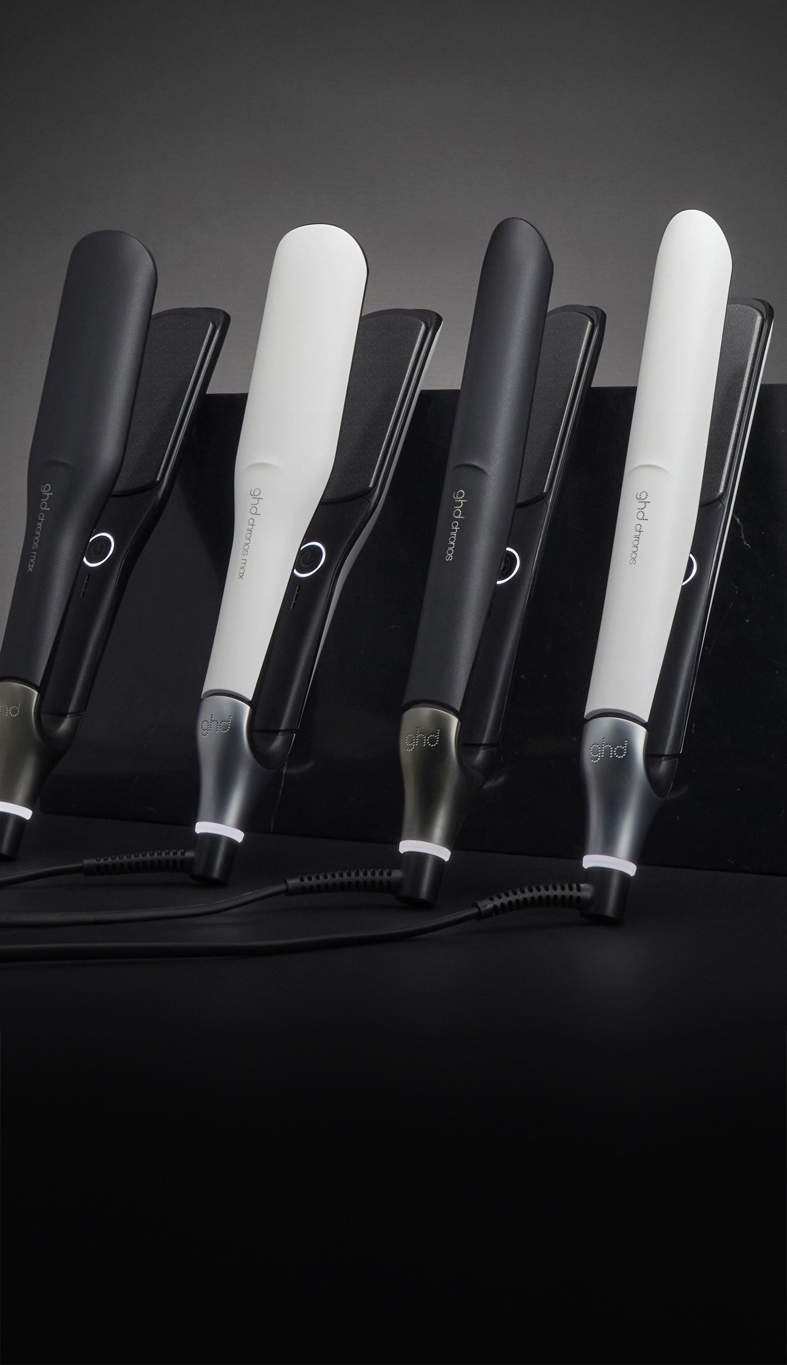 ghd chronos und ghd chronos max jeweils in Schwarz und Weiß