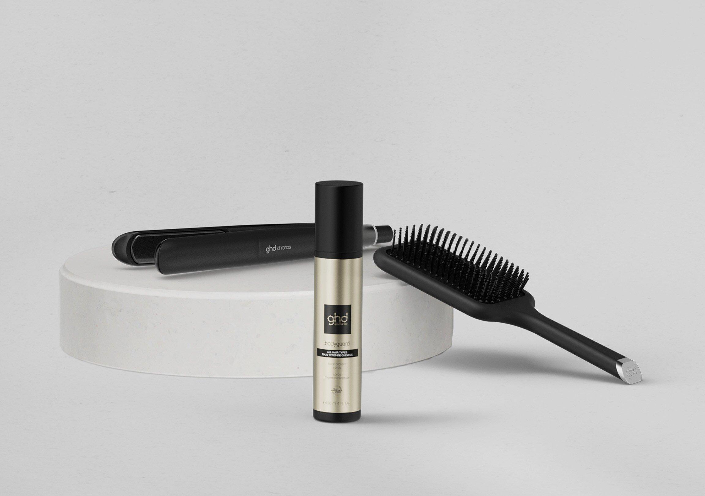 ghd Chronos hair straightener gift set