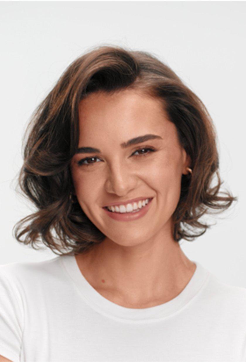 model with voluminous bob hairstyle created using ghd rise