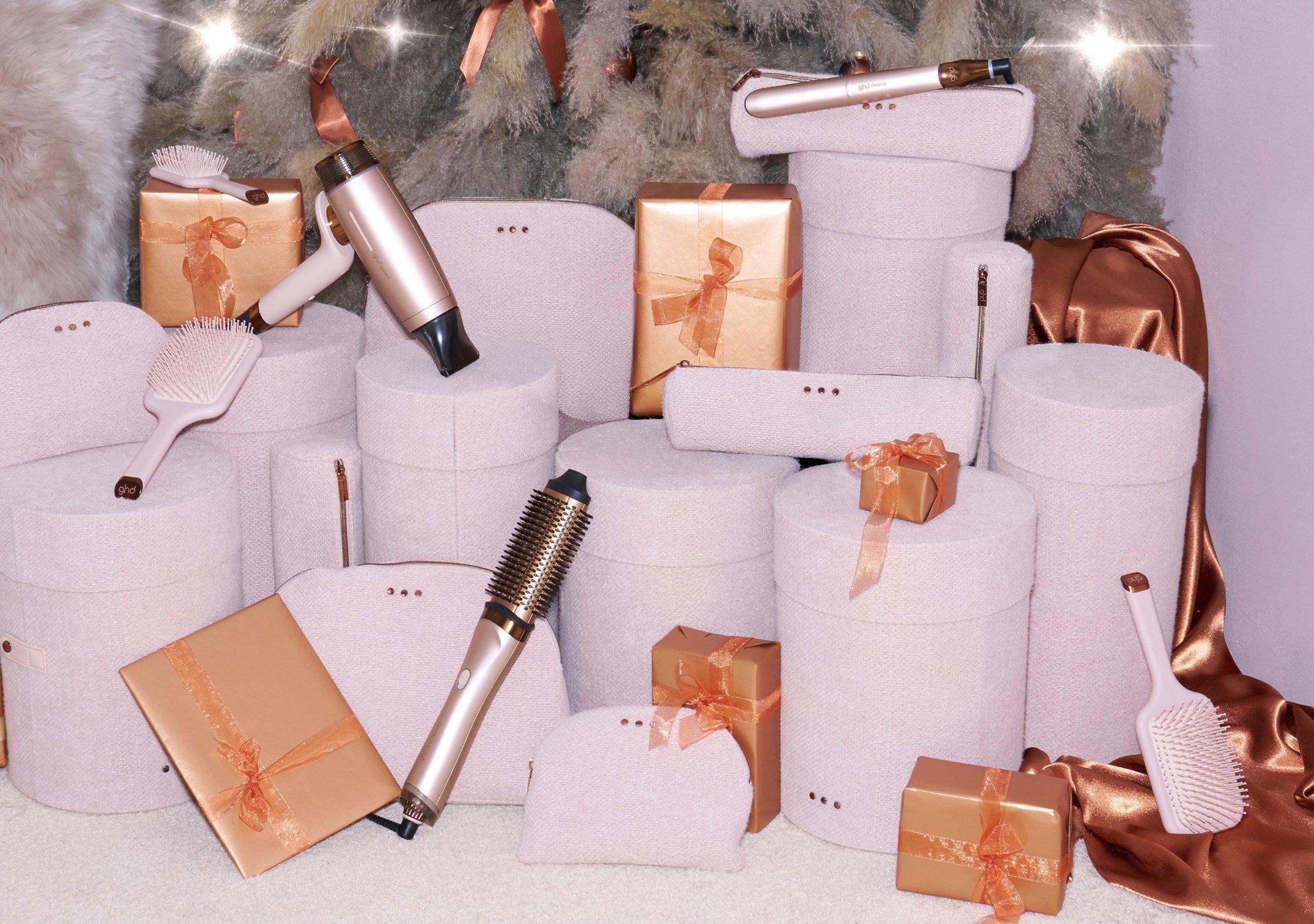 Xmas26_CP_Secondary_Container_Image_LE_Gifts_US