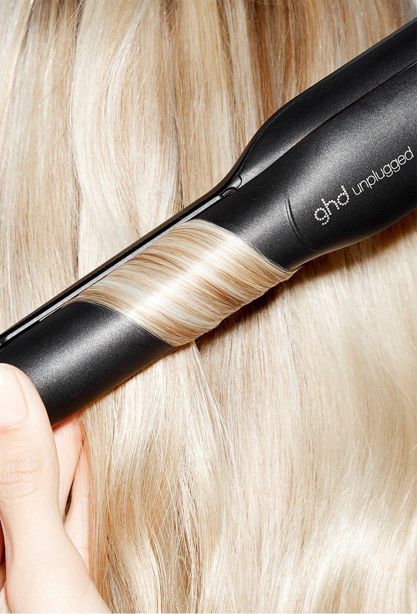 ZA_StraightenersHub_UnpluggedInHair